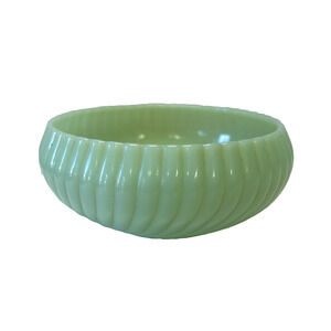 Vintage Jadeite Green Fire King 6-1/2” Swirled Bulb Bowl Planter